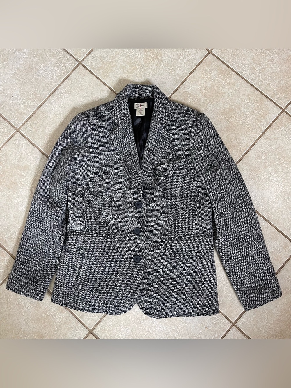 LL Bean Blazer Women 10 Petite Gray Wool Tweed Herringbone Jacket Academia